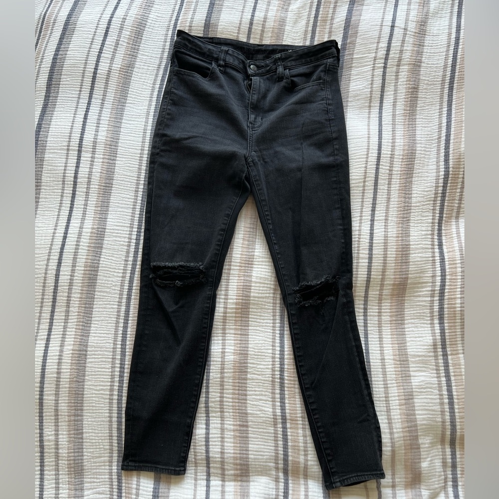 American Eagle Faded Black Ripped Jeggings